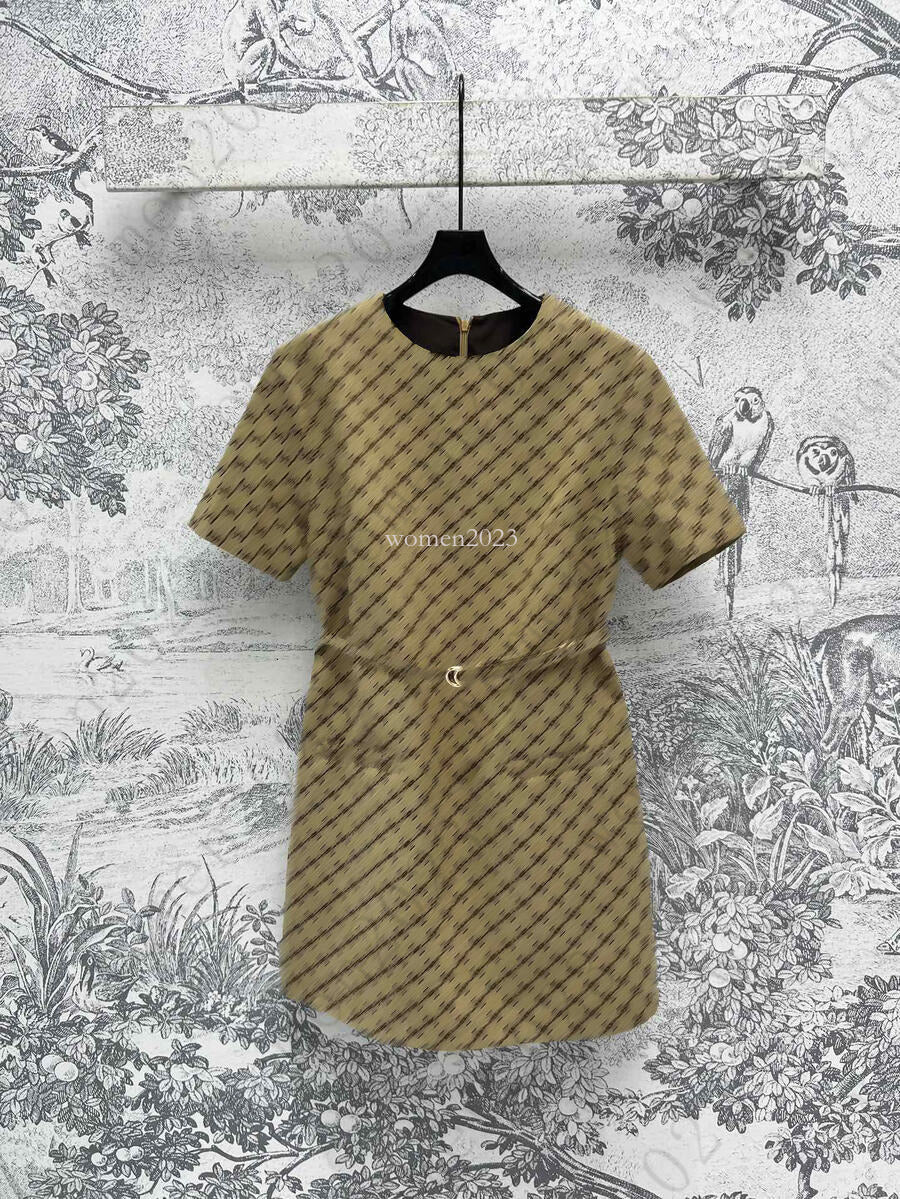 brand women dress Designer skirt women letter jacquard dresses Fashion Logo dress casual skirts vacation round neck short sleeve straight dress Feb