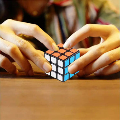 Mini Puzzle Cubes (18-Pack)