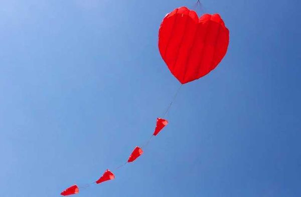 Kite Accessories Outdoor Fun Sports Love Heart Software Kite With Flying Tools Easy to fly