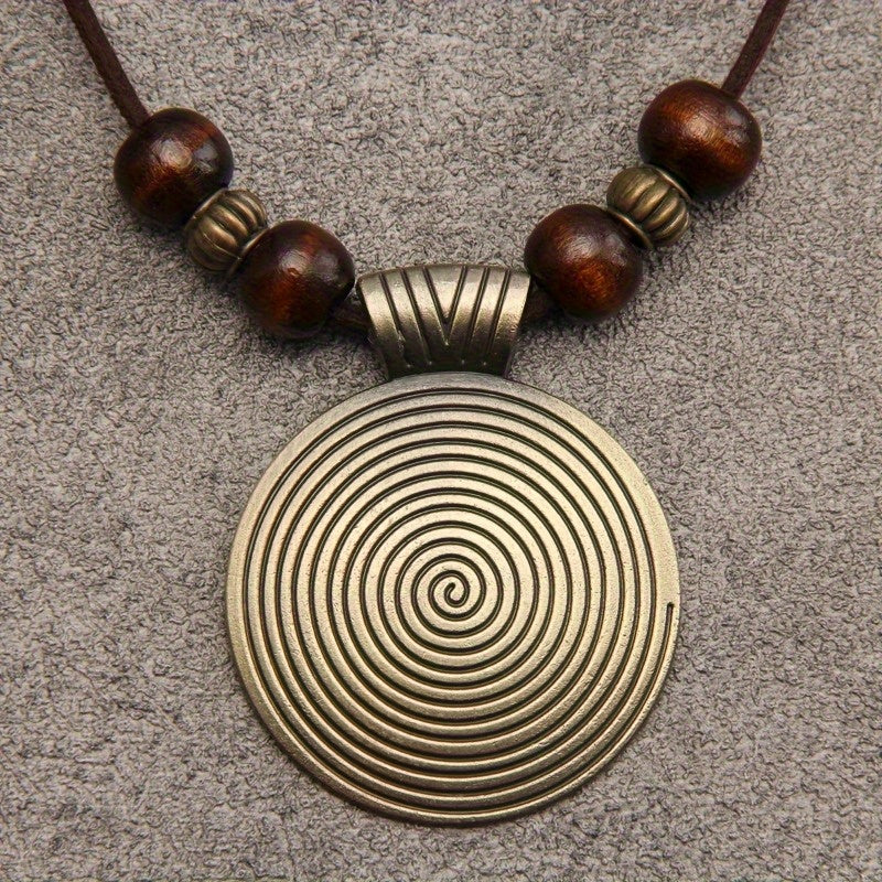 TEMU 1 Vintage Spiral Pattern Necklace - Bronze- Wood Bead & Metal Chain Jewelry For Casual Attire, Parties, Thanksgiving, Anniversaries, Birthdays -