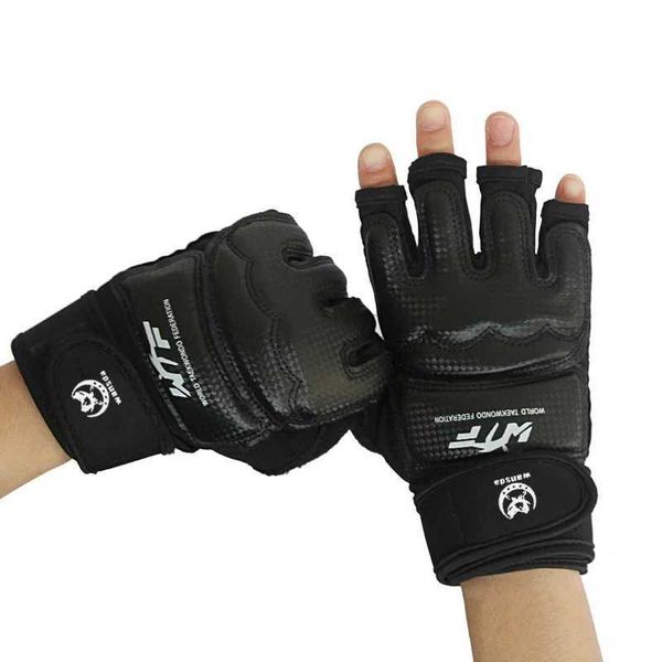 High Quality Kick Boxing Gloves MMA Gloves Muay Thai Training Boxer Fight Equipment Half Mitts PU ather Black Boxing EquipmentXJ241024