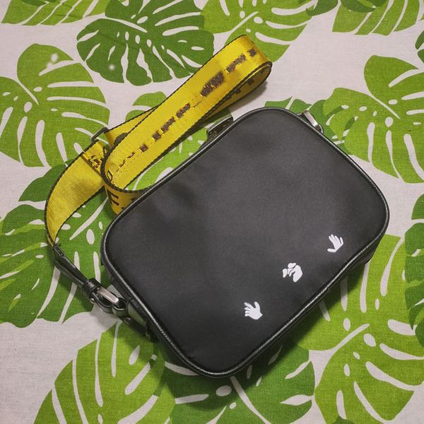 34235 new designer OFF waist bag off Outdoor mobile phone bag chest bags Canvas leather cowhide pockets The highest qualitys white handbag s