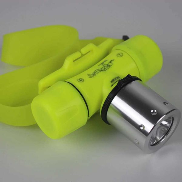 New Arrival Diving light D underwater diving light 3800 lumens 10w diving flashlight+battery-charger-box Z241122