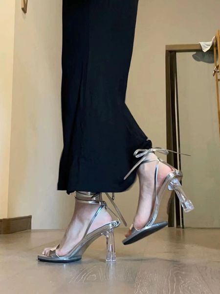 Small Design Sier High Heels for Women&#039;s 2024 Summer New Transparent Thin Heel Roman Strap Style Single Sandals