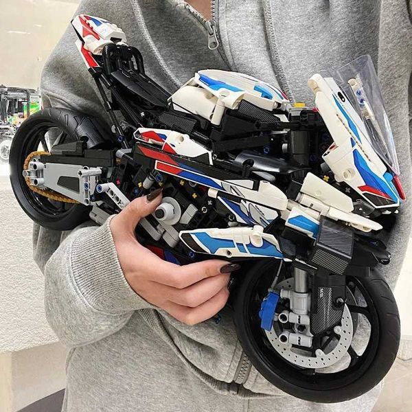 1920 Pieces Motorcycle 1000 RR Model Building Blocks Set Educational DIY Bricks MOC Toys for Adults and Kids Great Christmas and Easter Gift