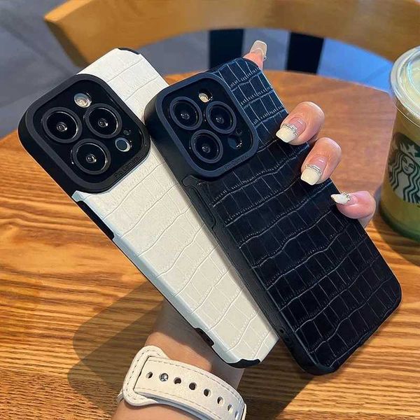 Suitable for Funda iPhone 16 15 14 11 13 Pro 15 Pro 16 Pro Max mini X XS Max XR SE2 SE 7 8 Plus phone case crocodile leather cover M241012