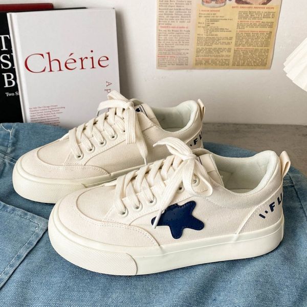 Canvas White Low-top Shoes: Trendy Women&#039;s Sneakers for All-Day Comfort 4 Comt