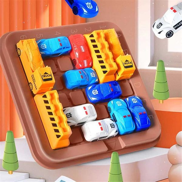 Montessori strategy games puzzle intelligence development toys mobile cars going out of warehouses educating parents children gifts W240827