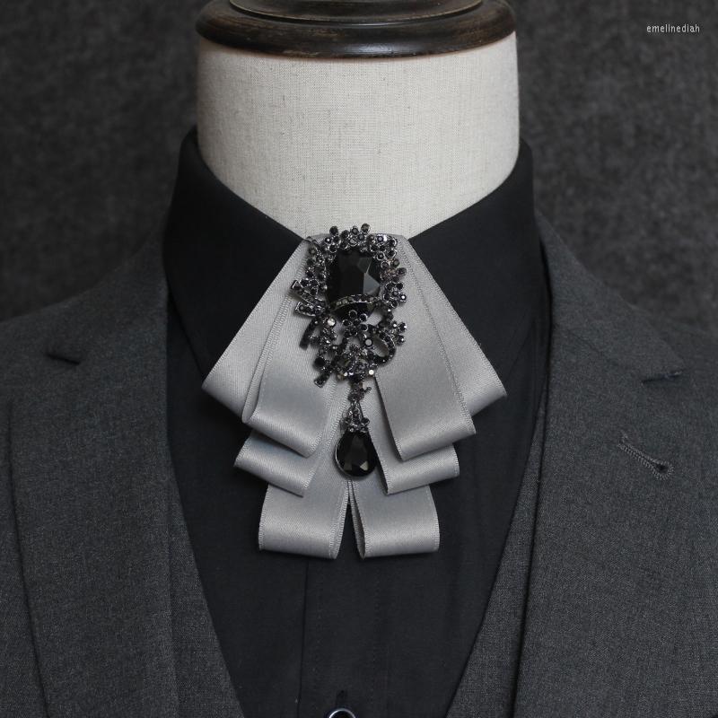 Bow Ties Men&#39;s Male Spring Suit Collar Flower Gentleman Japan Korea Rhinestone Tie Groom Man Host Performance