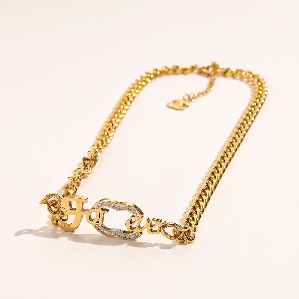 Stamp Necklaces Luxury Fashion Choker Necklace Designer Gold Plated Alloy Letter Pendant Necklaces For Women Wedding Jewelry C2