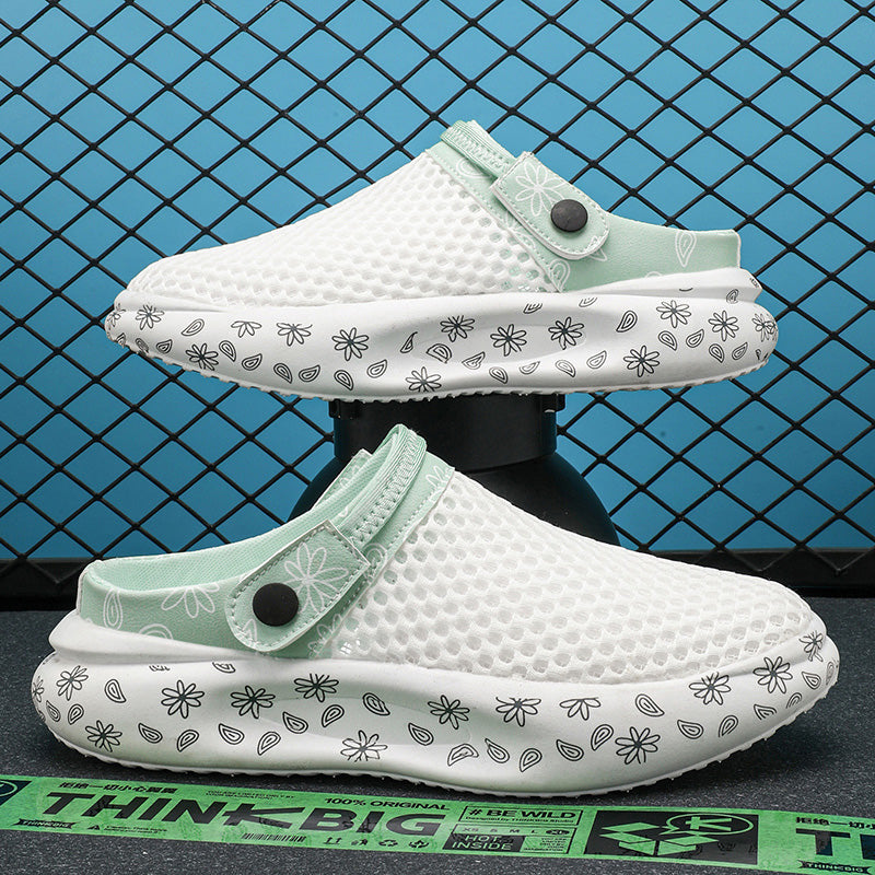 High Quality New Men Sandals Slippers Beach Outdoor Mesh Breathable Casual Shoes Soft Sole Clogs For Summer Mens Beach Sandals