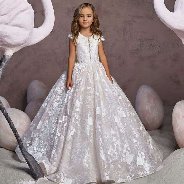Cute Wer Girl For Weddings Ball Gown Cap Sleeves Lace Long First Communion Dresses Little Baby Kids Customized