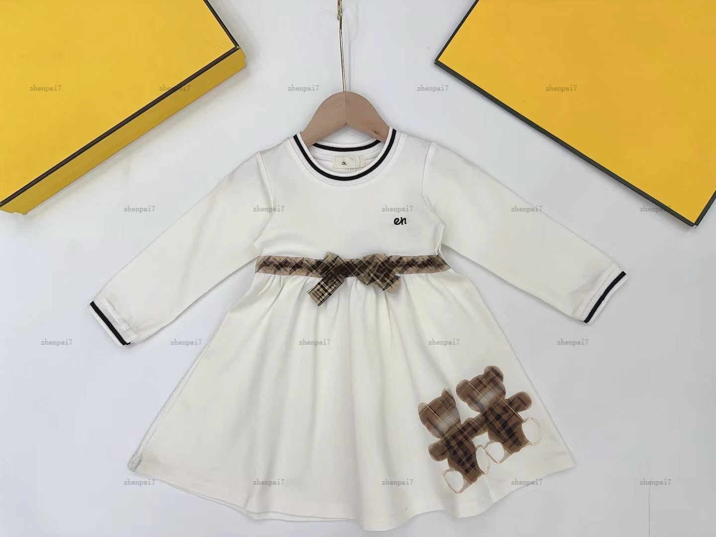 Top Round neck girls dress Letter printing Princess dress kids designer clothes autumn partydress baby skirt A210X06N050