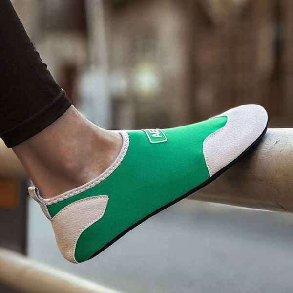 MAEDEF Light Water Shoes Women Swimming Diving Aqua Beach Sandal Shoe for Men Seaside Non-Slip Sneakers Socks Slipper 62edf