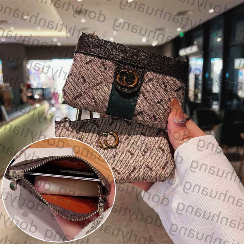 keychain wallet luxury women men designer fashion leather pouch keyrings brand headset lipstick bag flower zipper coin credit card holder ac gucciis