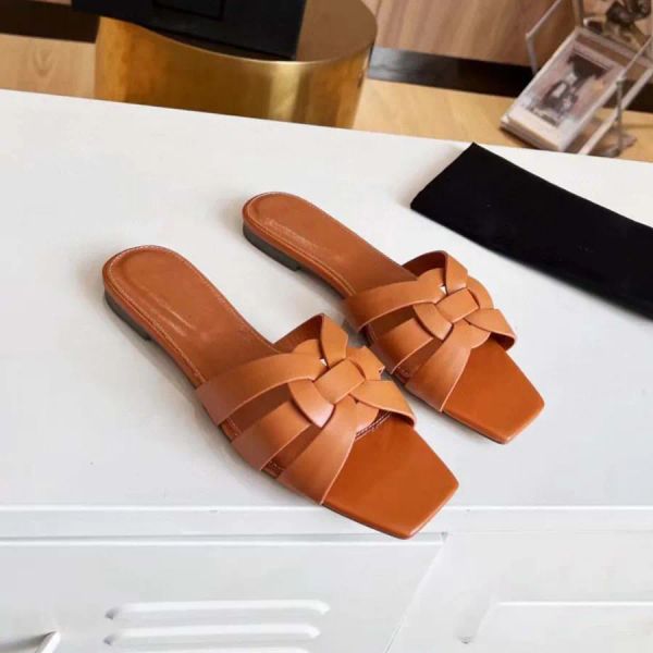 2023ss Sandal Slipper Women Luxury Designer slippers shallow beach leisure indoor full set of accessories summer slippers for ladies platfor