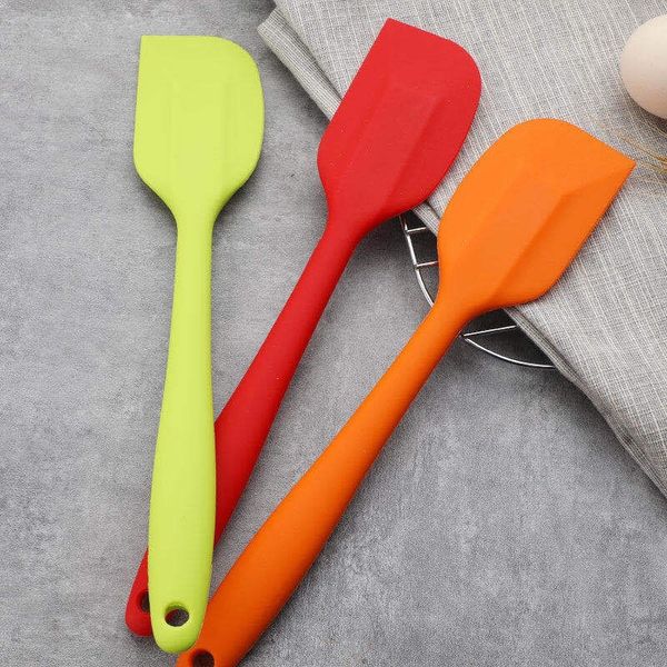 8 inch Silicone Spatulas Rubber Spatula Heat Resistant Seamless One Piece Design Non-Stick Flexible Scrapers Baking Mixing Kitchen Tools dh8