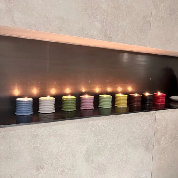 Spain Scented Candles Pottery Jar Top Quality Fragrance Candle ivy Aromatherapy Gift Box Home Decoration Christmas Gift X24121910