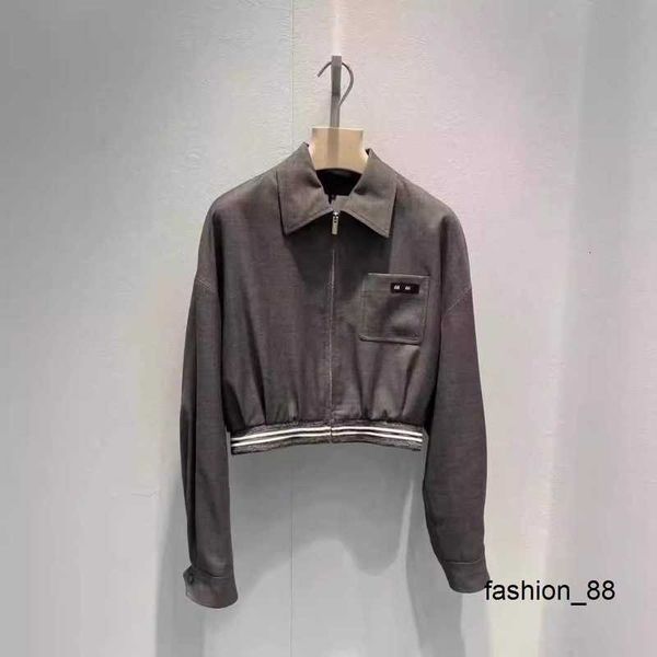 Designer MIU series Shenzhen Nanyou high-end European women&#039;s clothing spring lapel short cardigan jacket+pleated skirt set 1AG0