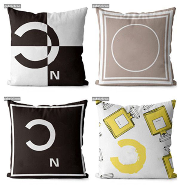Designer Throw Pillow Black and White Throw Pillow Letter Printed Home Pillow Cover Sofa Decoration Cushion 45 * 45cm Pillow Core Removable
