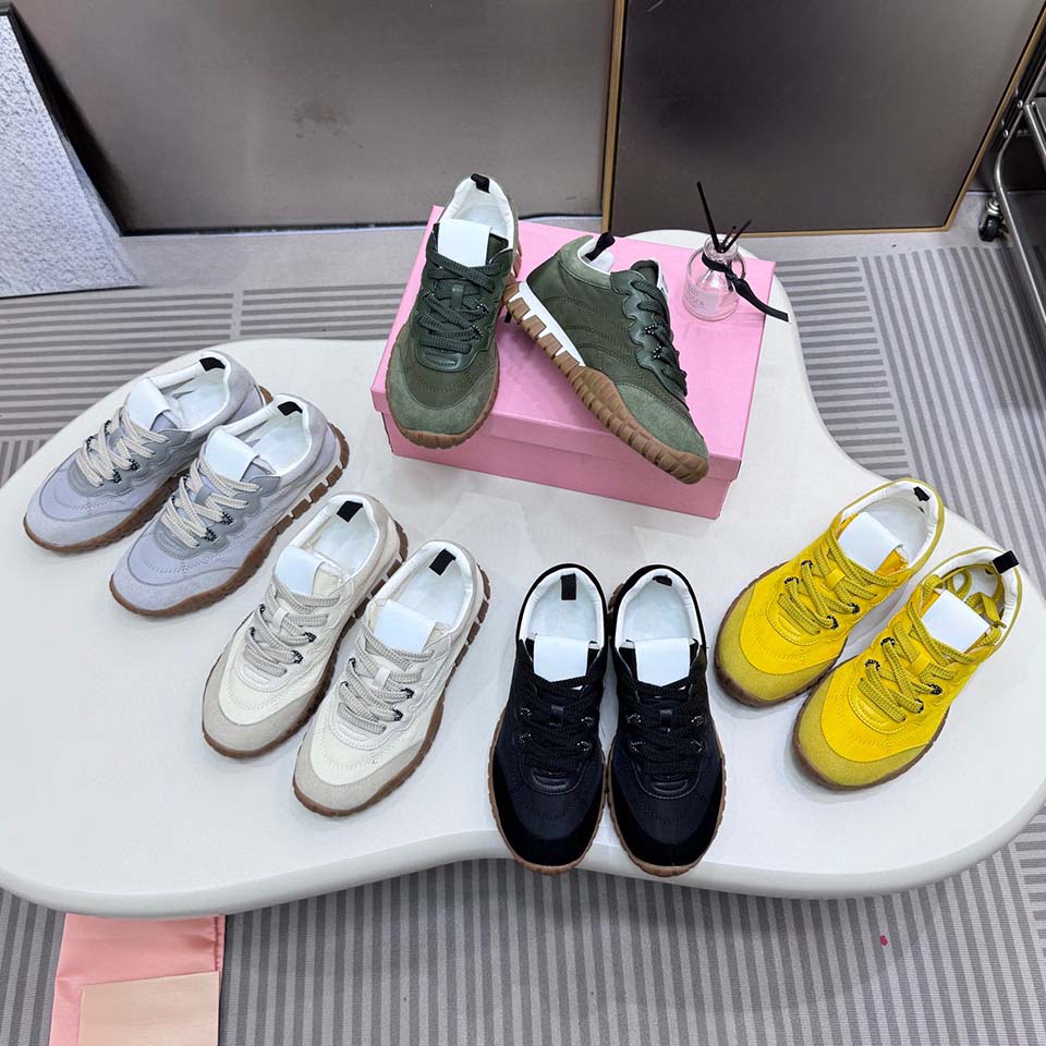 Designer Running Shoes Womens Tire Soles Anti Slip Sneaker Comfortable Lace up Trainers Olive Yellow White 35-40