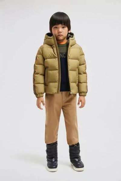 M O brand designer Kids Boy girl down jacket puff jacket luxury gift with NFC chips Authentic packing 0451