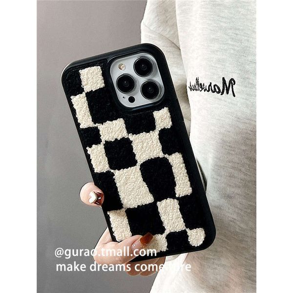 Velvet irregular grid suitable for Apple 14 phone case iPhone 13 promax new 12 plush 11 winter 15