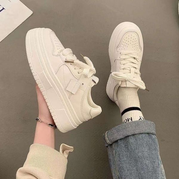 Thick soled raised small white shoes for women, versatile in spring autumn, internet celebrity, super hot Instagram trend, student sports an