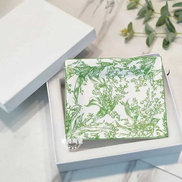 European jadeite lily of the valley series bone china large ashtray personality household exquisite simple gift X250129