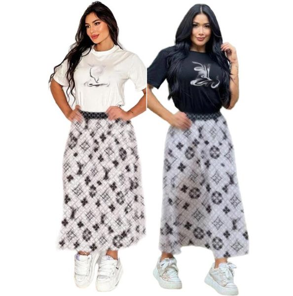 Designer Women&#039;s Casual Dresses autumn fashion casual printed top short sleeved+large swing skirt half skirt luxury two-piece set
