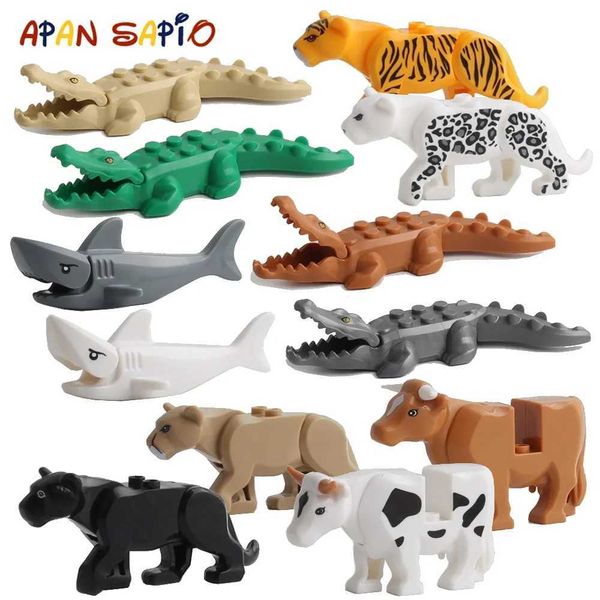Animal Building Blocks Model Crocodile Leopard Educational Games Figure Brick Toys for Children KidsC250211