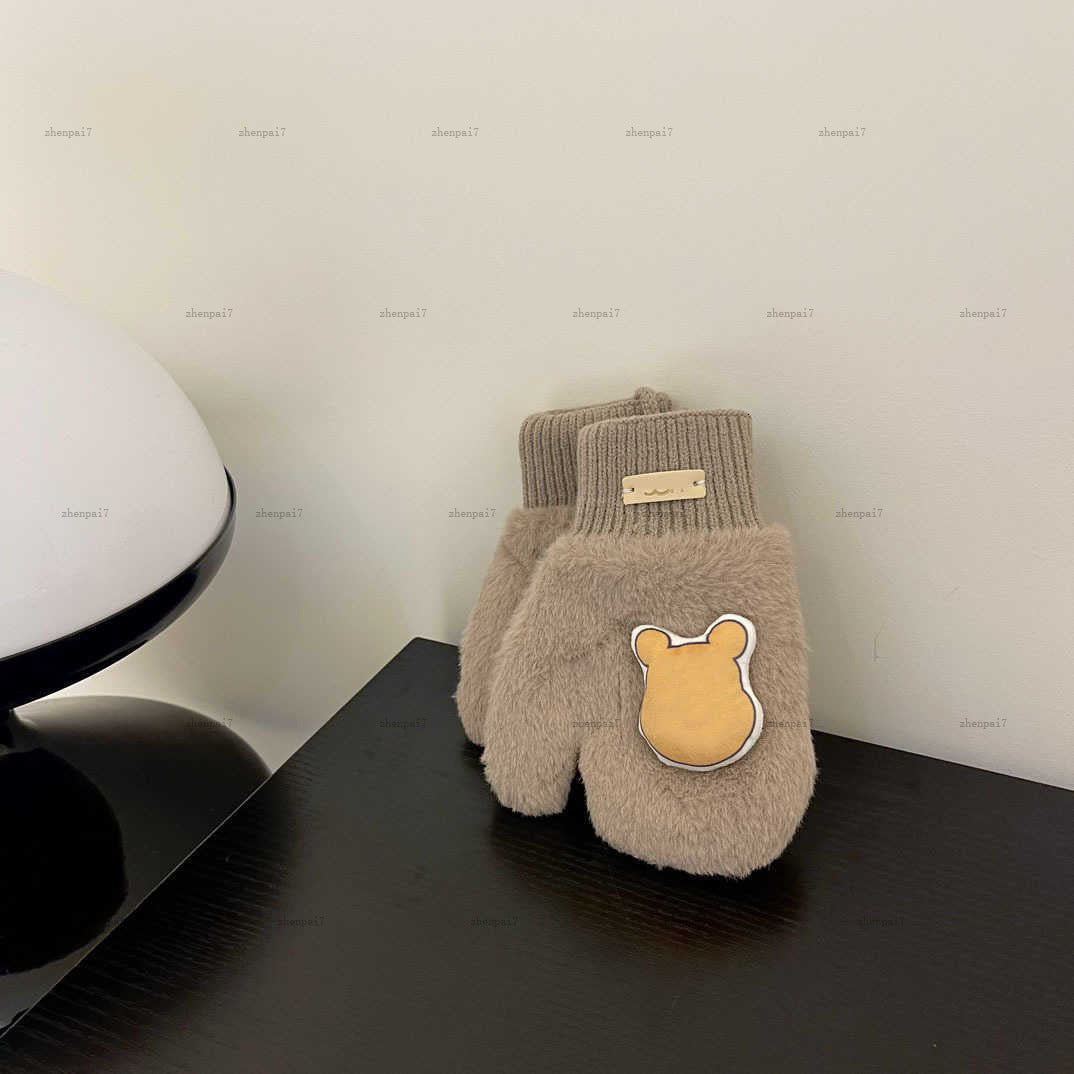 Top Winter baby mittens Seven color optional kids glove Doll Bear Decoration designer Plush child Finger Gloves A000X10N271