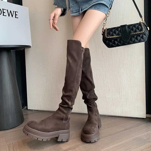 Cemore de alta qualidade Wen Temperment LG Botas Novo joelho High Botas Shoes Autumn Winter Plataforma Camurça Black Knight Boots Fem Sapato