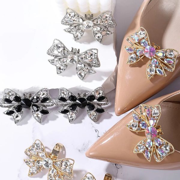 1PCS Crystal Bow Tie Shoe Buckle Clips Diamond Butterfly Womens Accessories Shoes Rhinestone Charm Decoration 240520