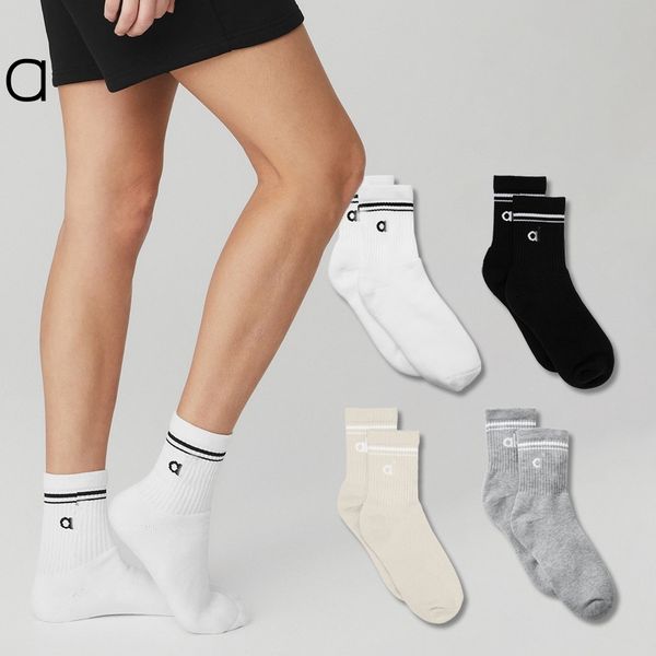 A565 Women And Men Sports Yoga Socks Casual Cotton Socks Fitness Middle-Long Tube Socks