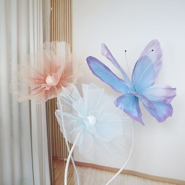 New Large-scale Spray Colored Silk Screen Butterfly Wedding Decoration Outdoor Beauty Display Window Decorations Wrinkle Paper Butterfly Who