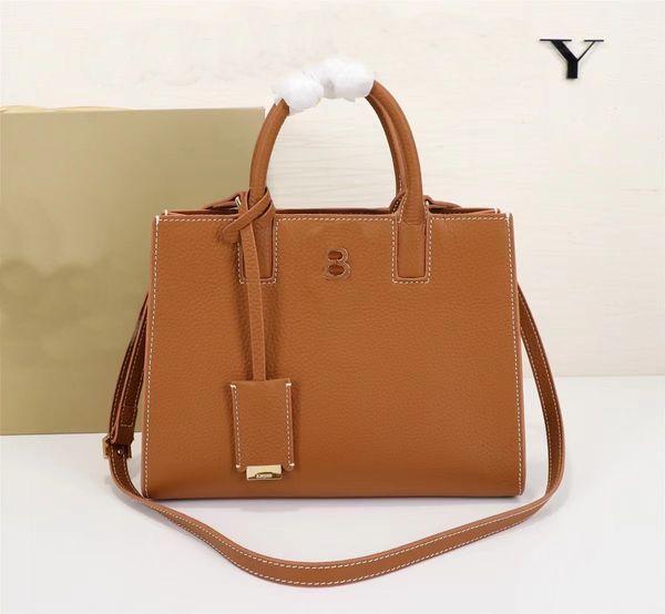 B family top original single style support tote bag grain leather material handbag letter shoulder bag large-capacity computer bag men&#039;