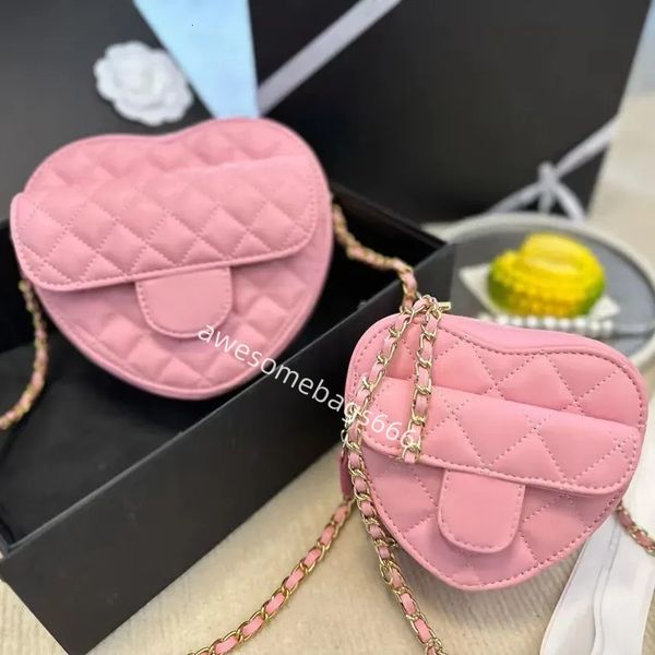 Heart Clutch Bags Womens Luxury Flap Handbag Mens Designer Tote Pink mini Bag Classic Quilted Calfskin Purse Crossbody Shoulder Saddles