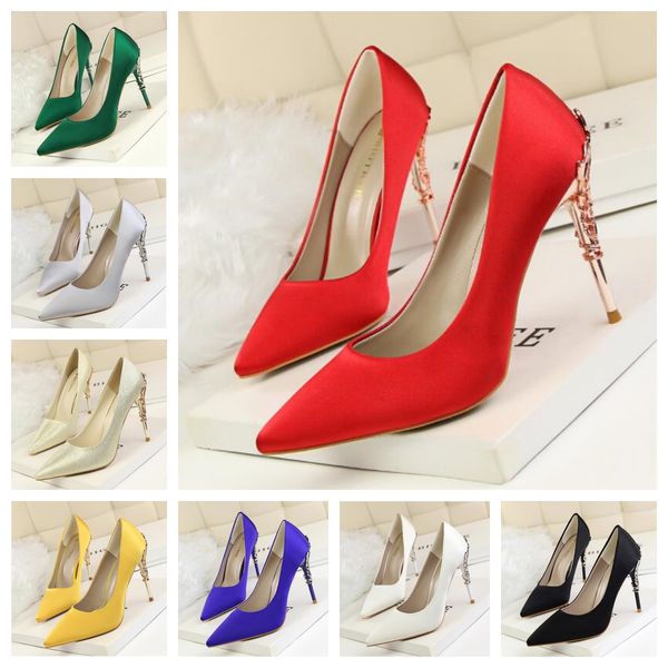 designer heels Women Luxury high heels Fashion Gold Lock Pumps Metal High Heel Sandals Dress Shoes Party Shoes Genuine Leather Soles Heel He