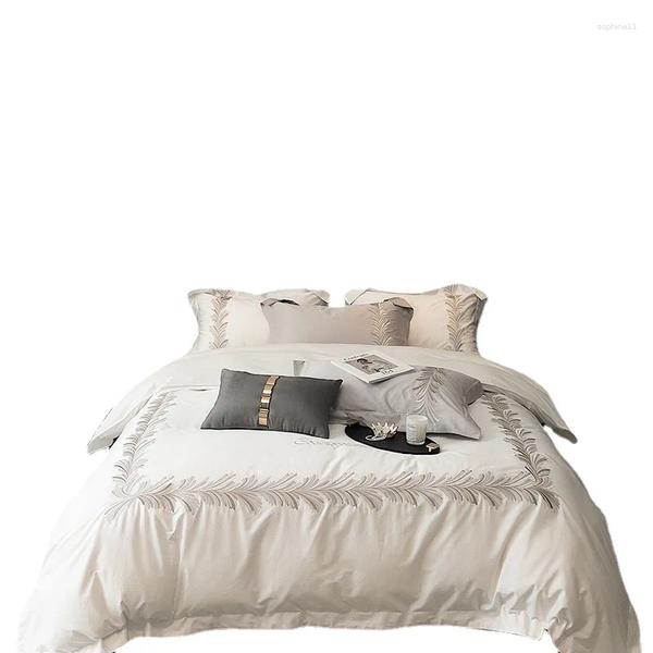 2024 Est Bedding Sets Soft Long-Staple Cotton Nordic Style White | Feather Pattern