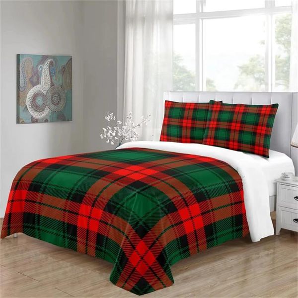 Lattice Bedding Set: Black-White-Red-Green Duvet Cover & Pillow Shams