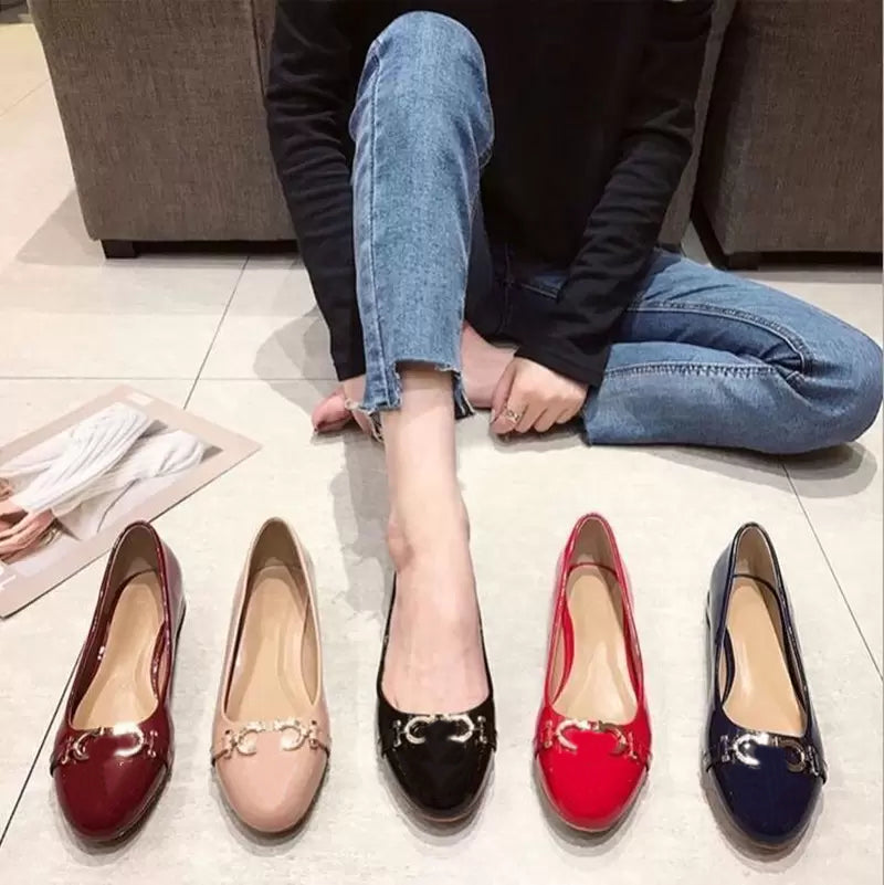 Designer Luxury Womens Dress Shoes High Heels Sandals Varas bowknot Fashion Flat Dress Shoe Ballet Dance Leather Rubber Candy Color Jelly Wedding Pa