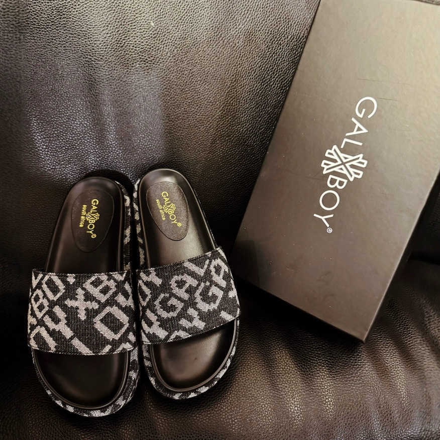 South Africas new sandals one-piece slippers height increasing thick soled casual outerwear fashionable and cool Galxbo Y250416EGTZ