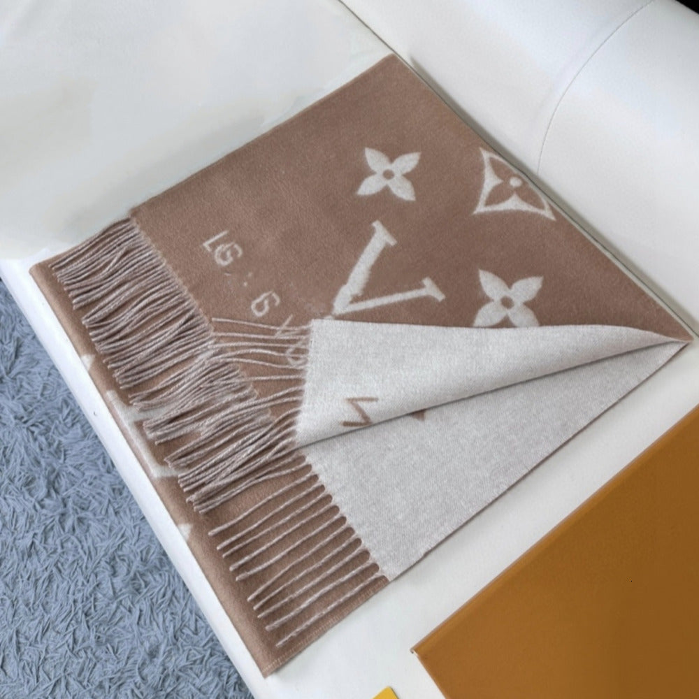 Scarves For Designer Women Mens Designers V Scarf Shawls Brand Scarves Pashmina Winter 100 Cashmere Big Wraps Christmas Gift C530 12A