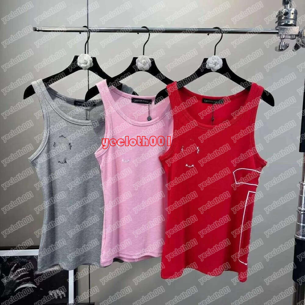 2025 Round Neck Sleeveless Color Blocked Sanskrit Letter Pattern Chrome Shirt Tanks Womens Camisole Vest Designer Spicy Girl Style Tight Tank Top De