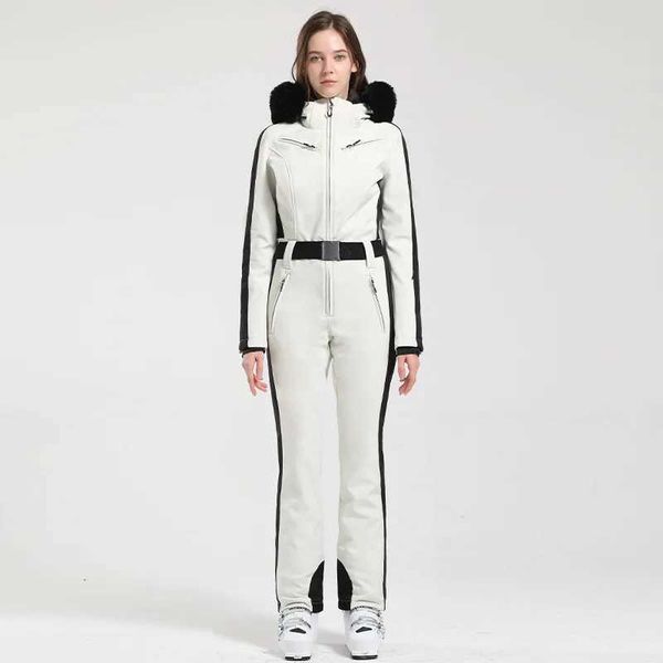 Skiing Suits Womens one-piece ski suit ski board cover windproof and waterproof breathable clothing thickening ski suit winter Q241028