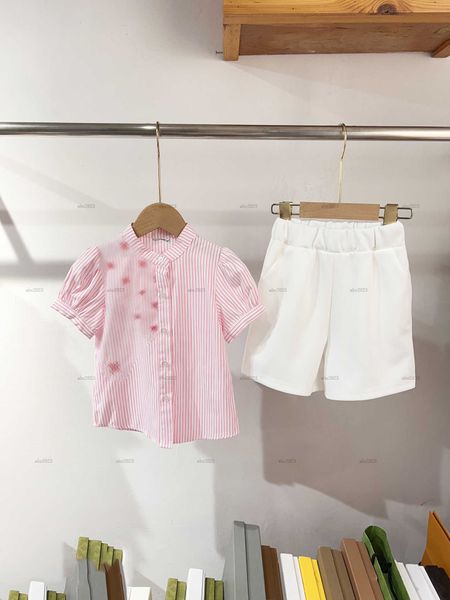 Classics girls tracksuits Summer Short-sleeved suit baby Two piece set kids designer clothes Cute pink vertical design shirt and shorts
