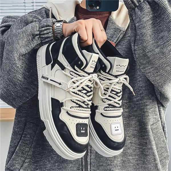 Bread Shoes Retro Skateboarding Shoes Board Shoes Niche Design Casual black Board Shoes Junior Sports