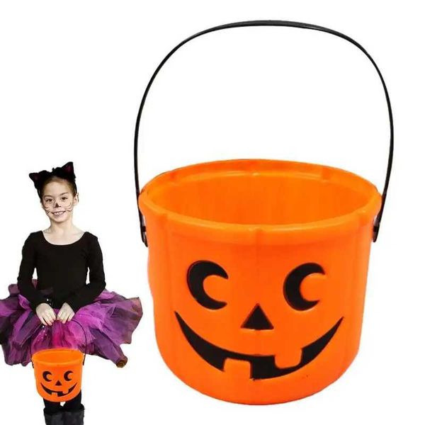 Halloween Candy Bucket Candy Basket Pumpkin Pails Trick or Treat Jack O Lantern Candy Goodie Bag Pumpkin Face Bucket with Handle Y240807