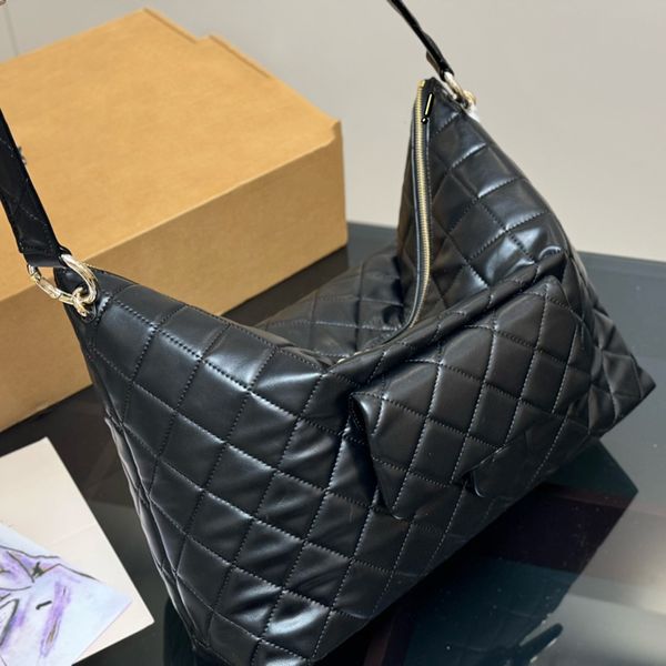 Designer bags Classic Luxury Women Leather Shoulder bag Handbag Beach bag Chain handbag Shopping Bag Large capacit Tote travel bag Fortune B